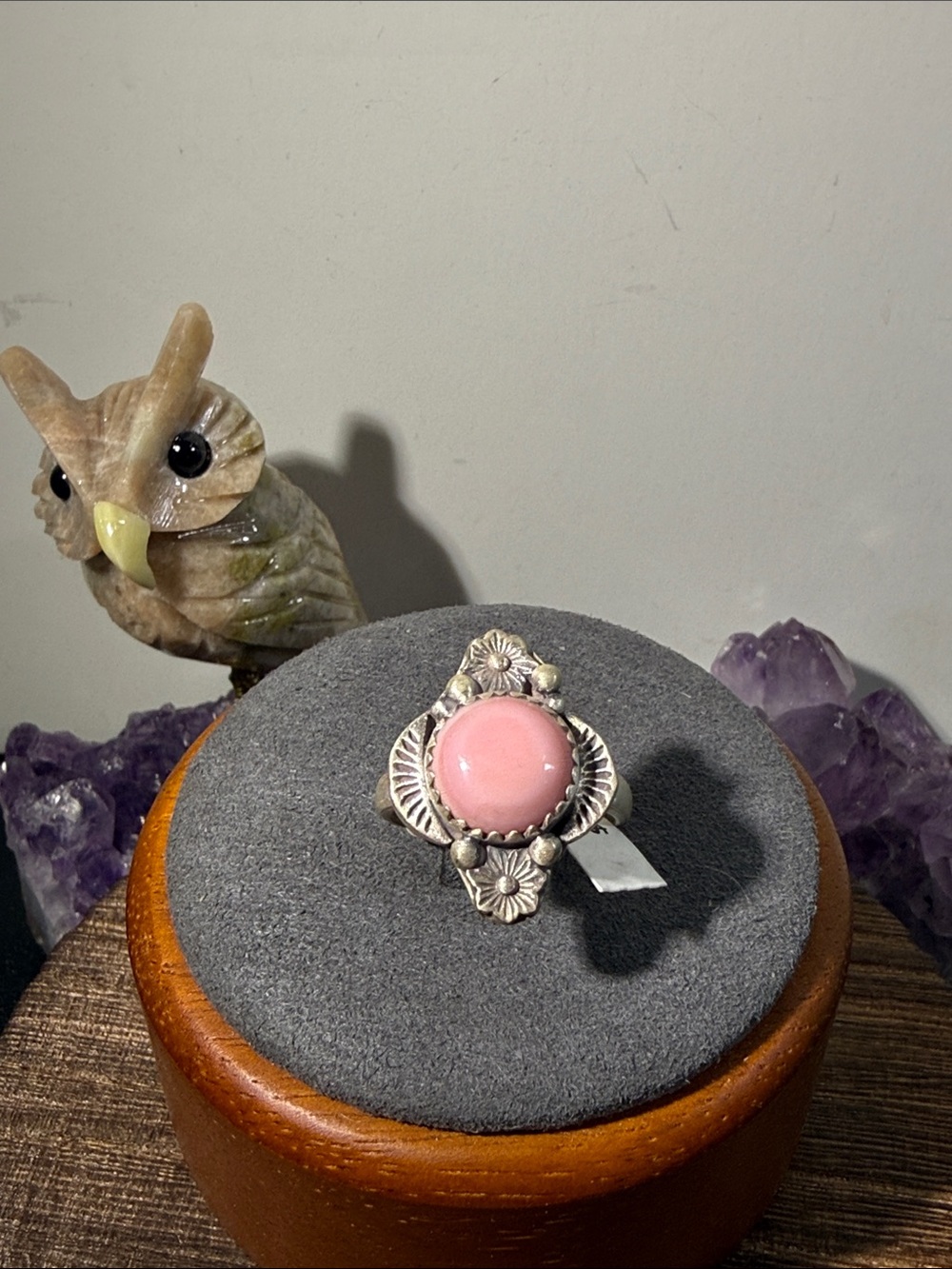 Sterling Silver Single Stone Pink Conch Floral Adjustable Ring -Round, Flowers